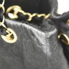 Sac cabas Chanel Petit Shopping en poulain noir et cuir noir - Detail D5 thumbnail
