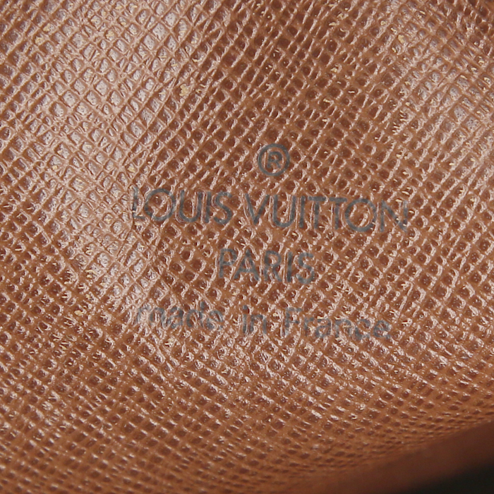 Sac bandoulière Louis Vuitton Amazone en toile monogram et cuir naturel - Detail D3