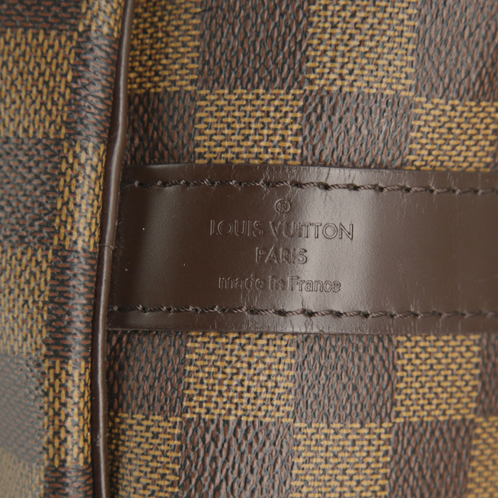 Borsa da viaggio Louis Vuitton Keepall 55 cm in tela a scacchi e pelle marrone - Detail D4