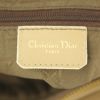 Bolso de mano Dior modelo grande en cuero acolchado beige - Detail D3 thumbnail