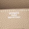 Bolso de mano Hermes Birkin Shoulder en cuero taurillon clémence marrón etoupe - Detail D3 thumbnail