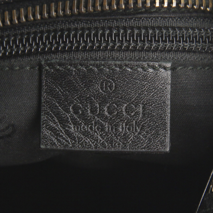 Sac bandoulière Gucci en toile monogram noire - Detail D3