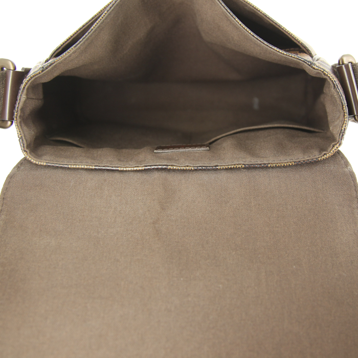 Louis Vuitton District messenger bag in ebene damier canvas and brown leather - Detail D2