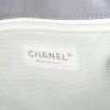 Borsa a tracolla Chanel in pelle trapuntata color talpa - Detail D4 thumbnail