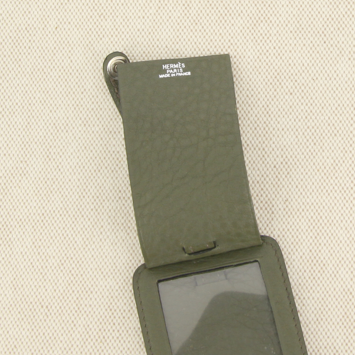 Funda protectora para ropa Hermès en lona revestida beige crudo y cuero caqui - Detail D4