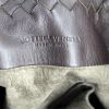 Bottega Veneta shopping bag in brown intrecciato leather and brown leather - Detail D3 thumbnail