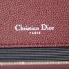Bolso de mano Dior Diorama en cuero color burdeos - Detail D4 thumbnail