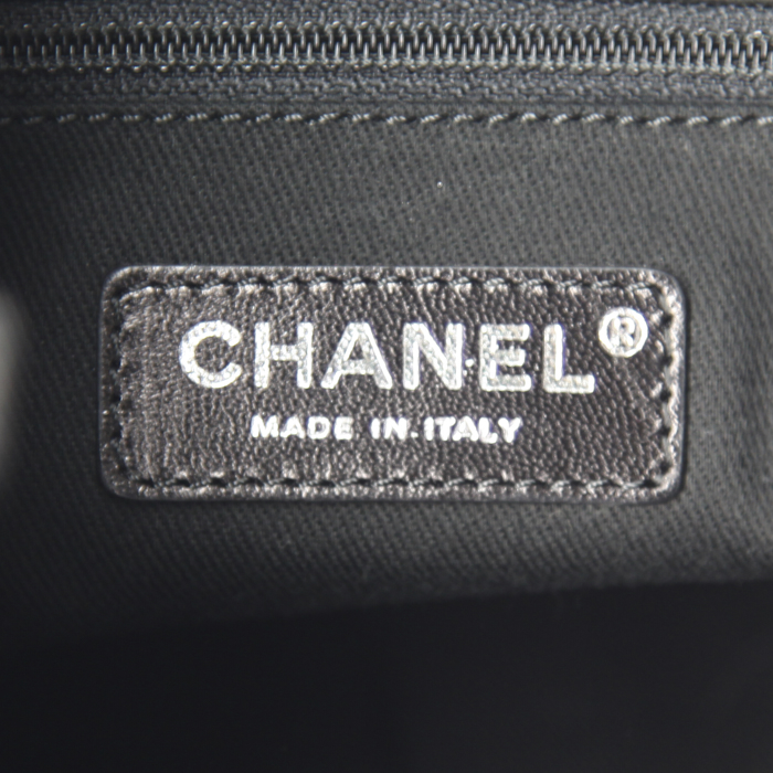 Bolso Cabás Chanel Portobello en tejido trenzado azul y negro y cuero negro - Detail D4