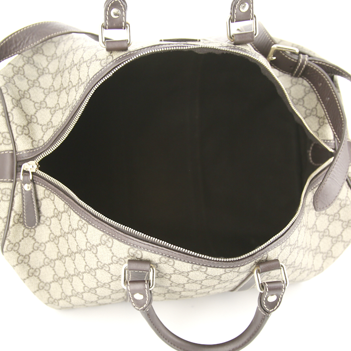 Borsa da viaggio Gucci in tela monogram beige e pelle marrone - Detail D3