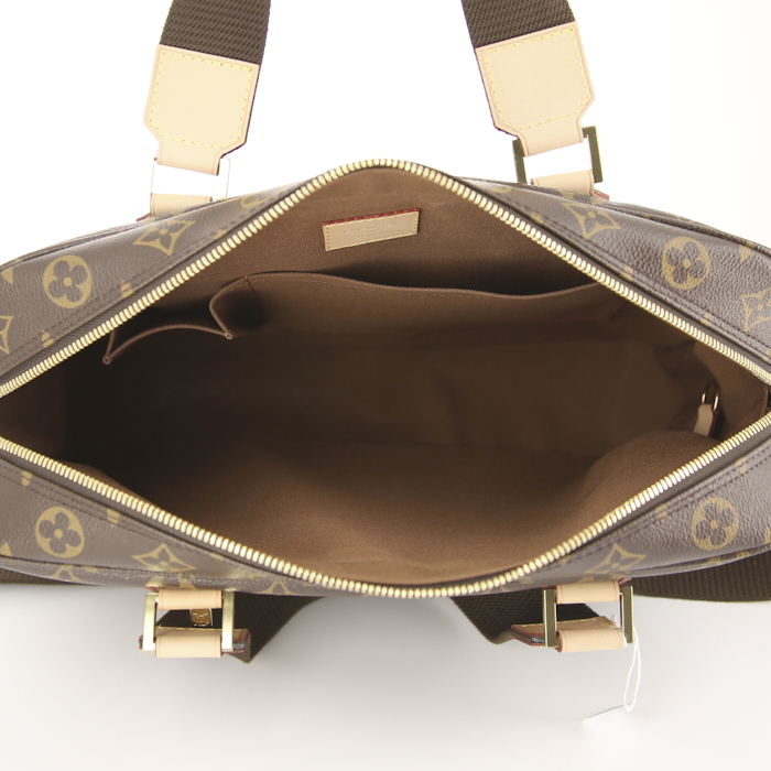 Porte-documents Louis Vuitton en toile monogram et cuir naturel - Detail D3