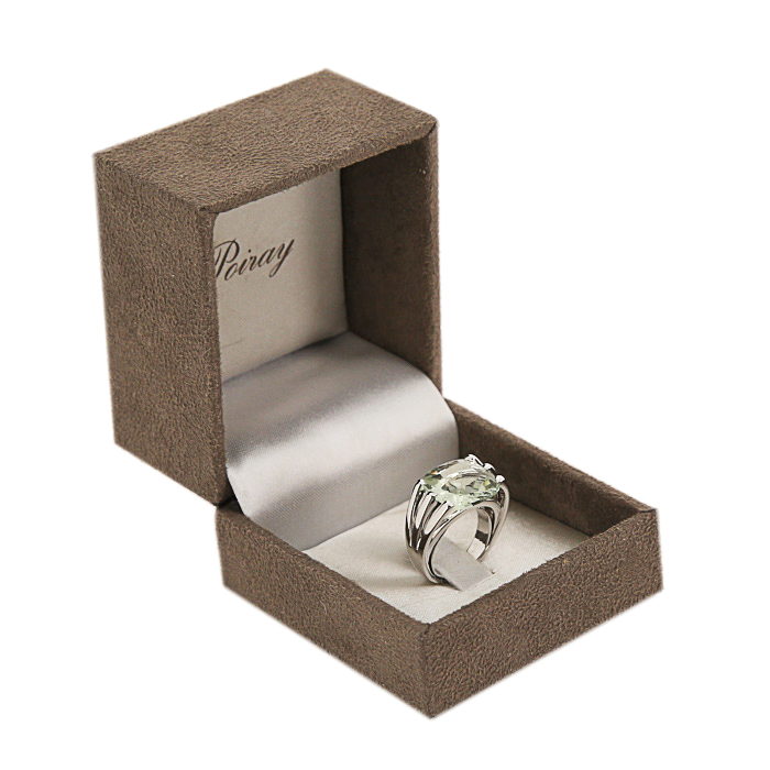 Bague Poiray Fil en or blanc et quartz vert - Detail D2