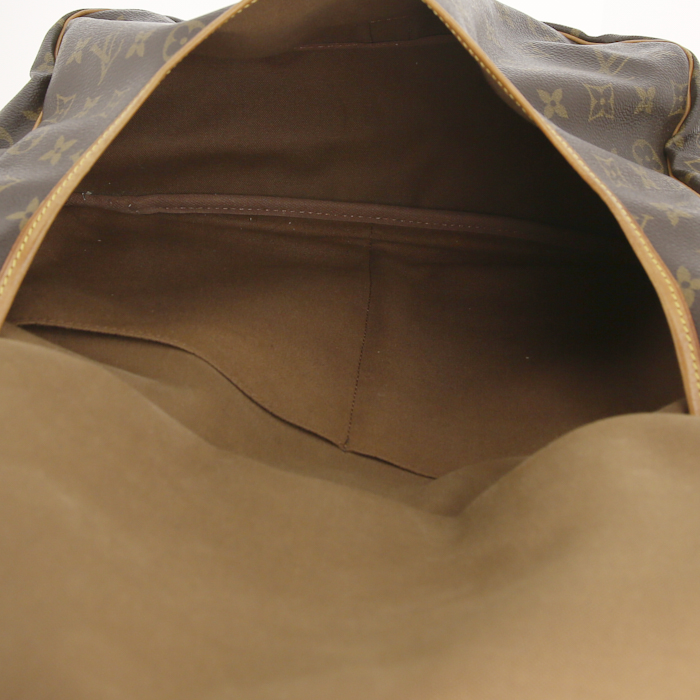 Bolso bandolera Louis Vuitton Saumur modelo grande en lona Monogram revestida y cuero natural - Detail D2
