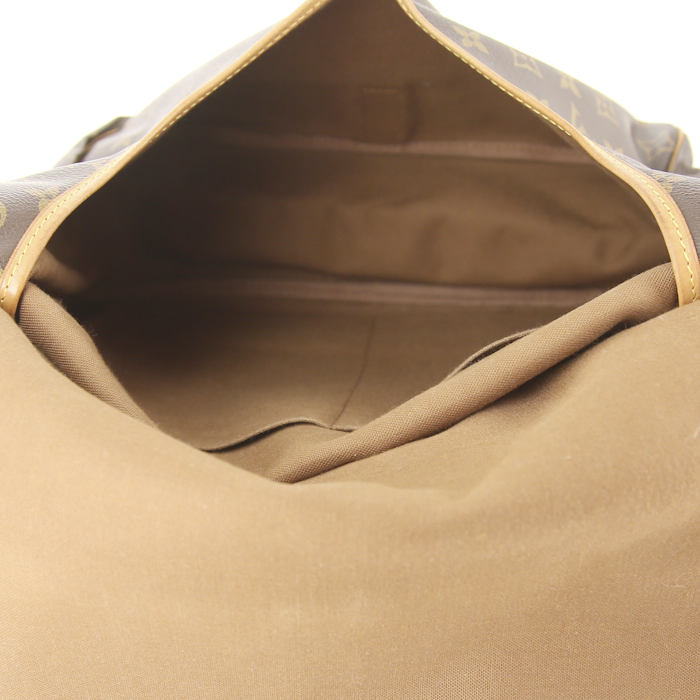 Louis Vuitton Saumur large model shoulder bag in monogram canvas and natural leather - Detail D2