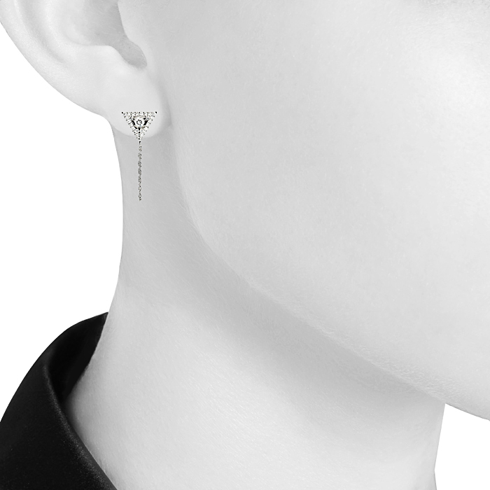 Messika Théa earrings in 14 karat white gold and diamonds