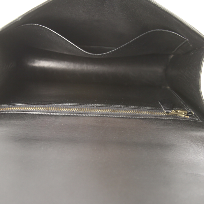 Sac porté épaule ou main Hermes Constance 24 cm en cuir box noir - Detail D3