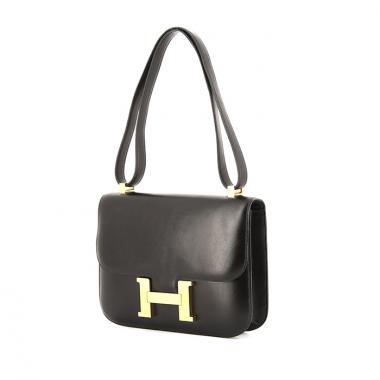 Bolso para llevar al hombro o en la mano Hermes Constance 24 cm en cuero box negro