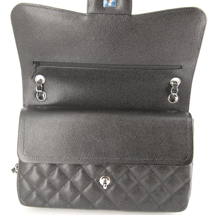 Chanel Timeless jumbo handbag in black quilted grained leather - Detail D5
