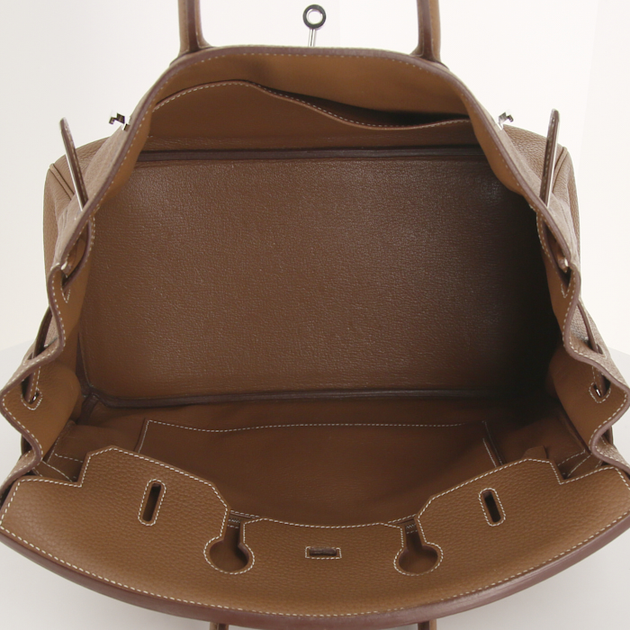 Hermes Birkin 35 cm handbag in gold togo leather - Detail D2