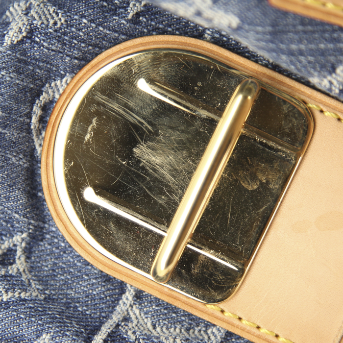 Bolso de mano Louis Vuitton Pleaty en lona denim Monogram y cuero natural - Detail D4