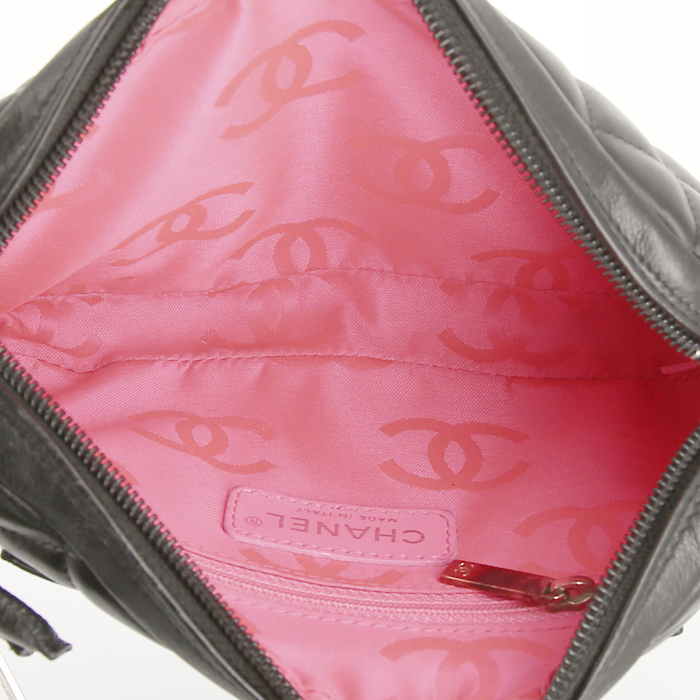 Bolso de mano Chanel Cambon en cuero acolchado negro y blanco - Detail D2