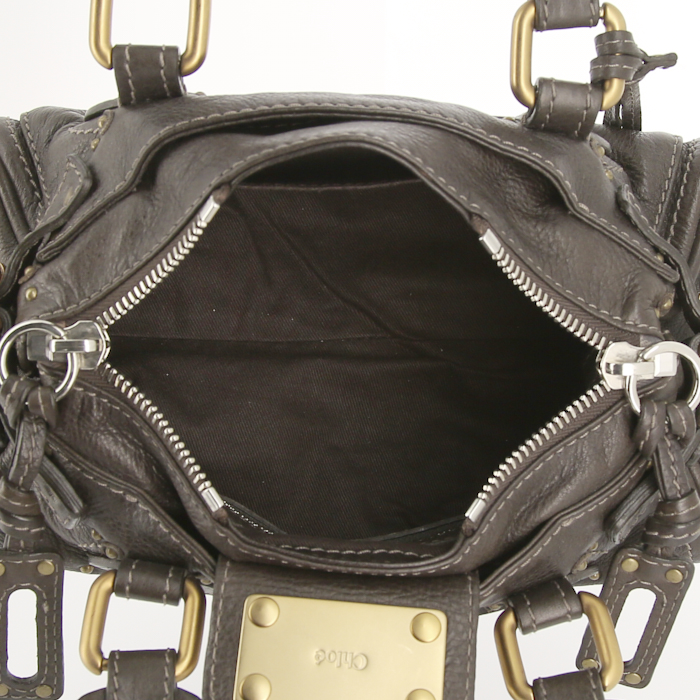 Chloé Paddington small model handbag in brown grained leather - Detail D2