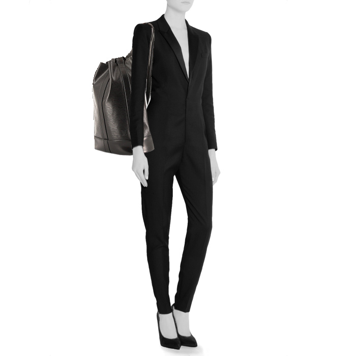 Louis Vuitton Randonnée shopping bag in black epi leather - Detail D1