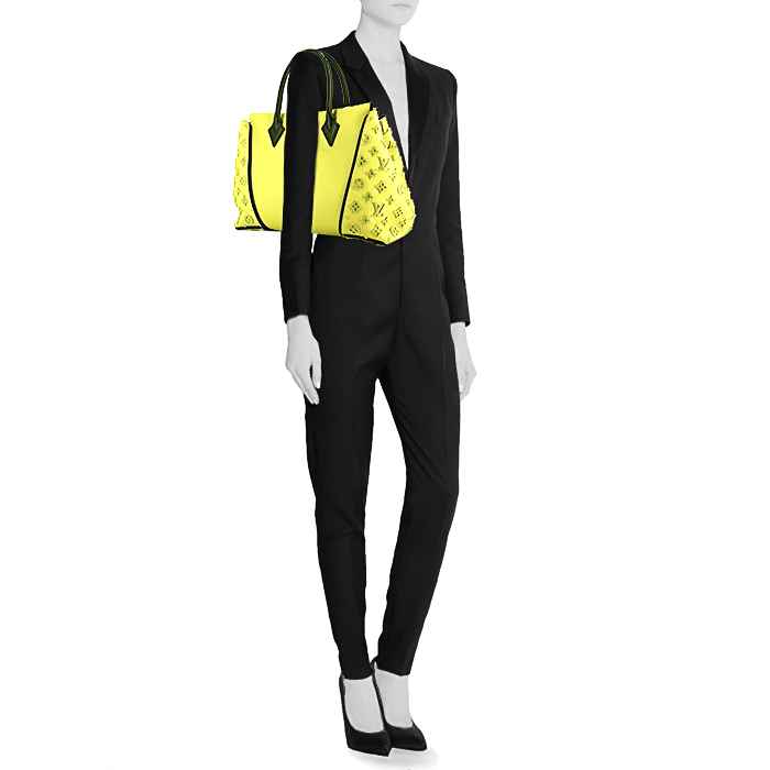 Sac à main Louis Vuitton en cuir jaune Lime et marron-chocolat et velours jaune Lime - Detail D1