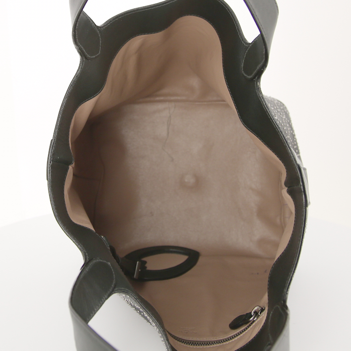 Alaia shopping bag in dark green leather - Detail D2