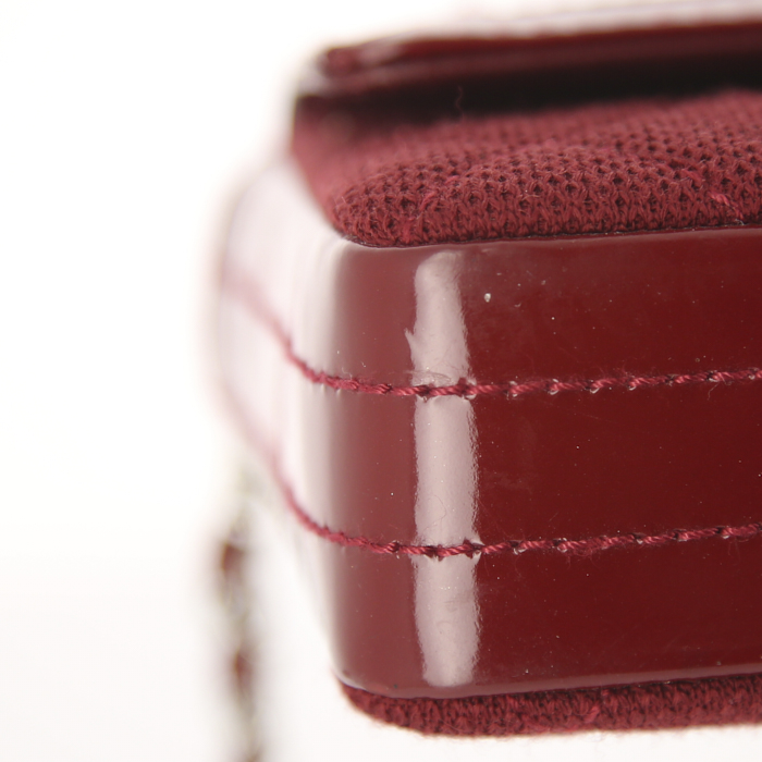Chanel East West handbag in red quilted canvas and red patent leather - Detail D4