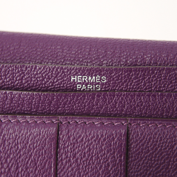 Hermès Béarn wallet in purple grained leather - Detail D3