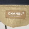Borsa a tracolla Chanel Choco bar in pelle trapuntata blu cadetto con decoro floreale - Detail D3 thumbnail