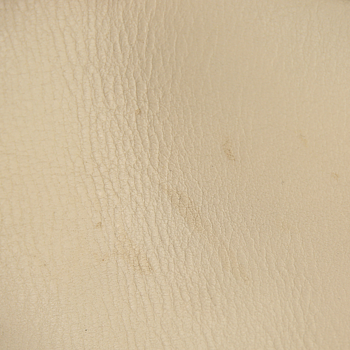 Sac à main Gucci en cuir beige et cuir monogram beige - Detail D4