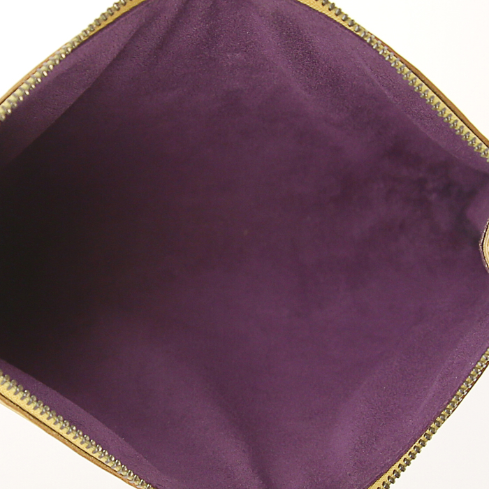 Pochette Louis Vuitton en cuir épi jaune - Detail D2