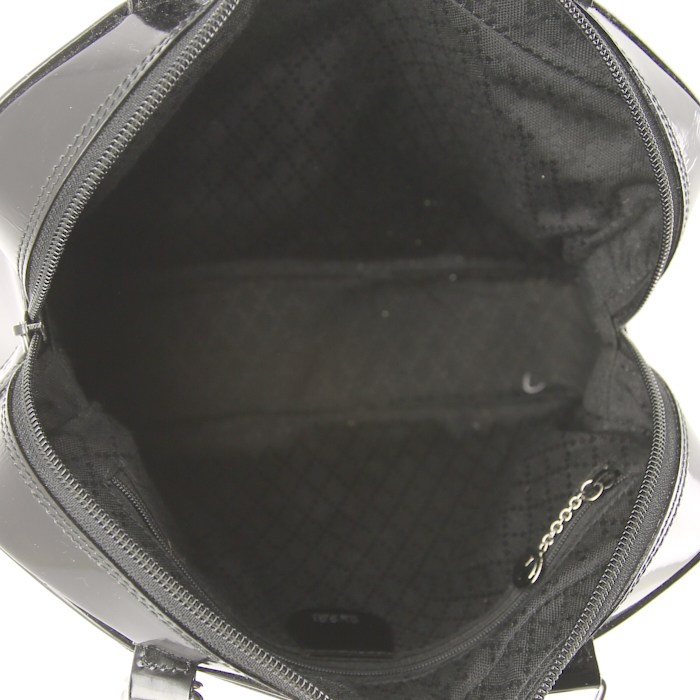 Bolso de mano Gucci Bamboo en lona negra y cuero esmaltado negro - Detail D2