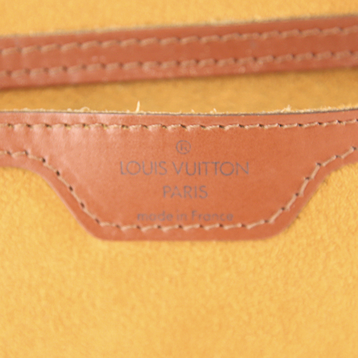 Zaino Louis Vuitton Gobelins - Backpack in pelle Epi marrone - Detail D3