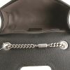 Gucci shoulder bag in black grained leather - Detail D2 thumbnail