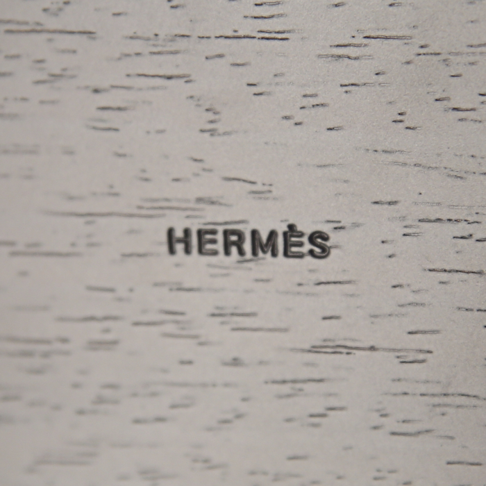 Hermès jewelry box in brown wood and etoupe leather taurillon clémence - Detail D2