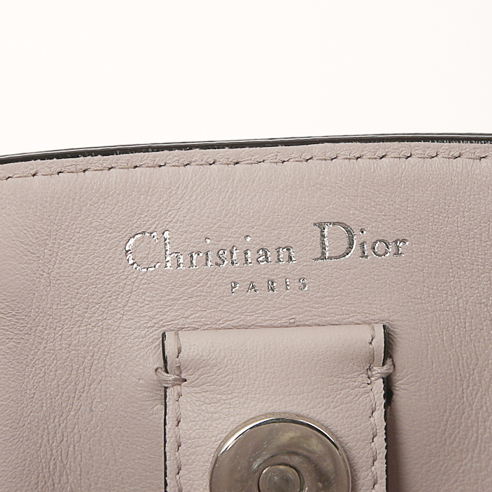 Dior Diorissimo shopping bag in black leather - Detail D4