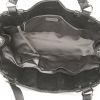 Bolso de mano Chanel Grand Shopping en cuero acolchado negro - Detail D2 thumbnail