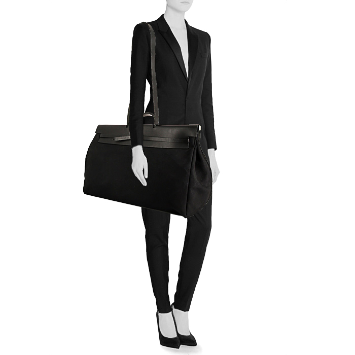 Hermes Herbag travel bag in black canvas and black leather - Detail D2