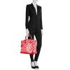 Louis Vuitton Lockit  medium model handbag in red and white patent leather - Detail D1 thumbnail