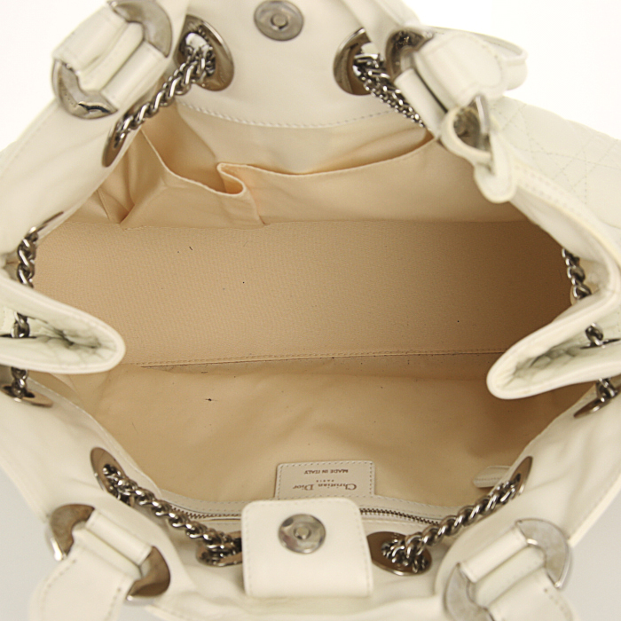 Dior Shopping handbag in white leather cannage - Detail D2