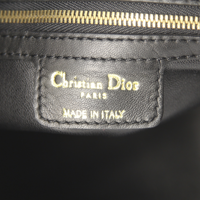 Bolso para llevar al hombro Dior en cuero negro - Detail D3