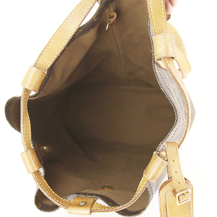 Mochila Louis Vuitton Randonnée en lona Monogram marrón y cuero natural - Detail D2