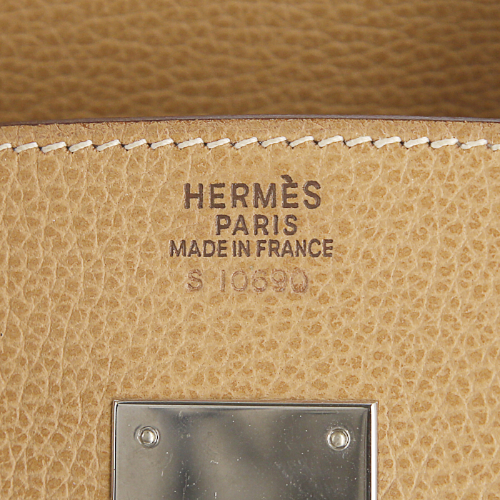 Bolso de mano Hermes Birkin 30 cm en cuero Fjord color arena - Detail D3