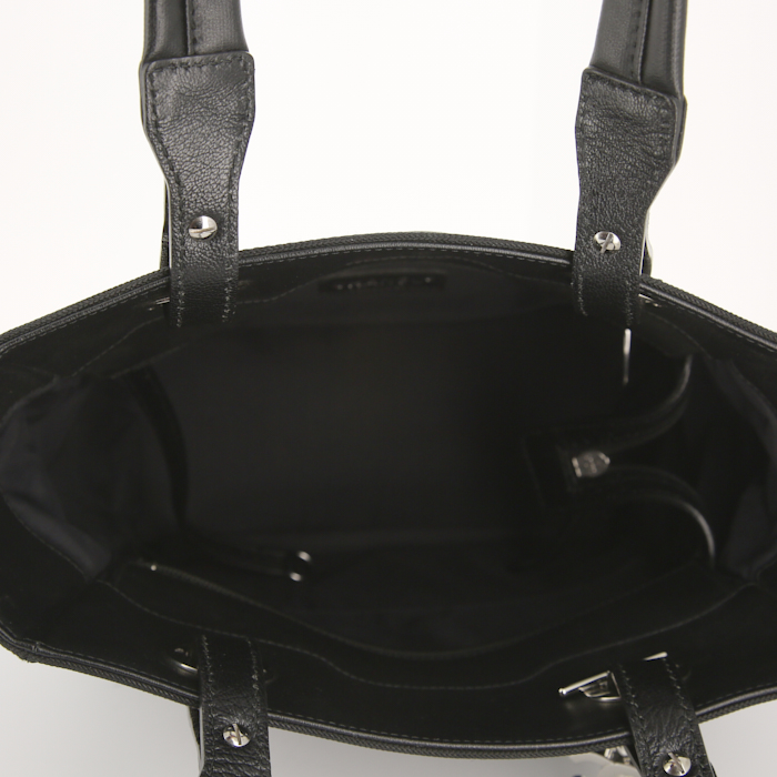 Bolso de mano Chanel Paris-Biarritz en lona revestida negra y lona negra - Detail D2