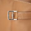 Hermes Kelly Flat handbag in gold Swift leather - Detail D5 thumbnail