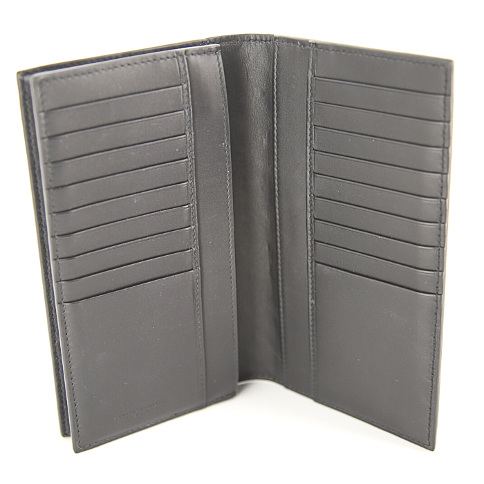 Bottega Veneta wallet in black intrecciato leather - Detail D2