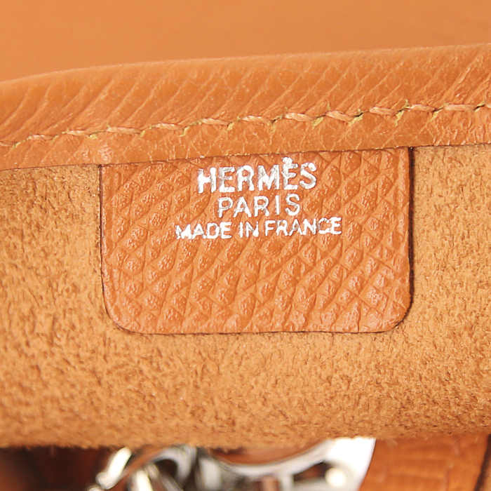 Bolso bandolera Hermes Vespa modelo pequeño en cuero epsom naranja - Detail D3