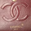Bolso de mano Chanel Vintage en cuero acolchado azul marino - Detail D4 thumbnail